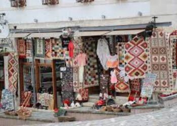 Tourism has brought souvenir business recovery, but also with increased costs