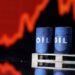 Oil prices stabilize after falling near 6-month lows!
