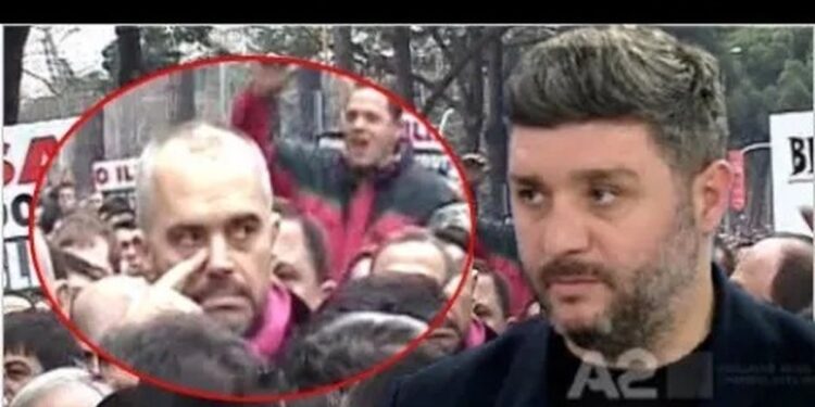 “Shenja misterioze që bëri Rama me dorë në 21 Janar” Gazetari: 100 vetë u shkëputën