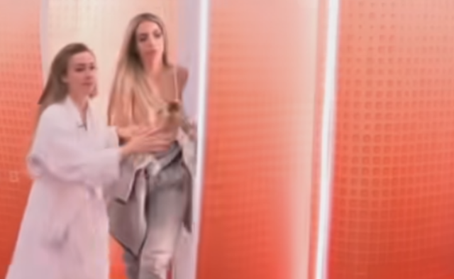 VIDEO/ Mateo e puthi në buzë me forcë, Brikena mbyllet në tualet për orë të tëra