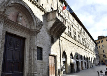 Shqiptari humbi jetën pasi ra në pus duke mbledhur manaferra, Gjykata dënon pronarin italian të tokës për vrasje nga pakujdesia