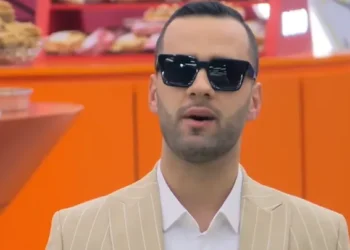 Stenaldo Mehilli kërkon mbështetje për t’u bërë me shtëpi, hapet “GoFundMe”