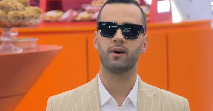 Stenaldo Mehilli kërkon mbështetje për t’u bërë me shtëpi, hapet “GoFundMe”