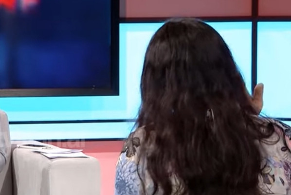 U fejova që 17 vjeç, por bashkëshorti bëri diçka që më vjen zor ta them..