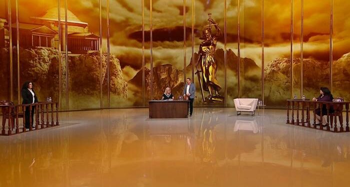 Motra e vëllezër nuk flasin për gati 10 vjet, testamenti i babait përçan familjen