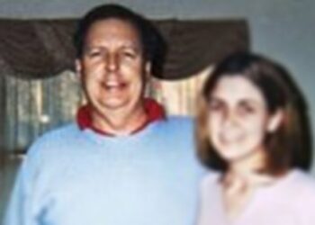 Babai vdiq në moshën 54 vjeçare; 14 vjet më vonë, fëmijët e tij zbuluan një sekret që ai kurrë nuk e kish ndarë me askënd