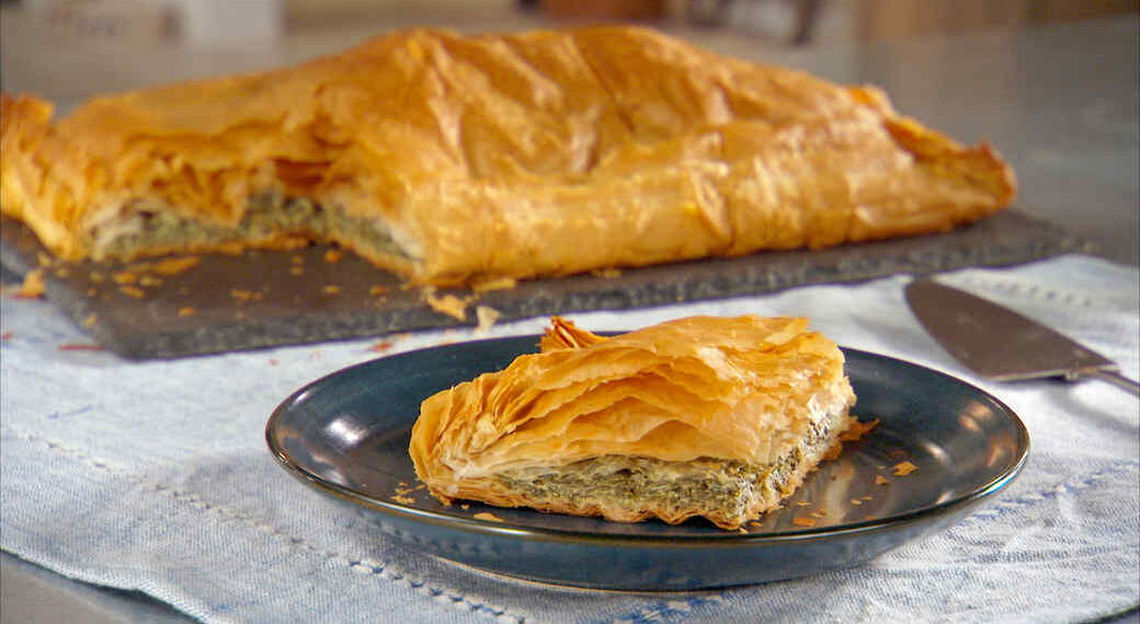 Ekspertja jep lajmin e fri kshëm! Mos hani më byrekë, ja çfarë na ndodh kur e konsumojmë këtë produkt