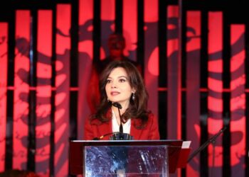 Elisa Spiropali sfidon Edi Ramën: Më përjashto!