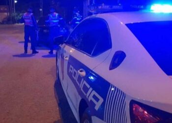 E RËNDË në Durrës! Shoferi i dehur në timon nuk i ndalon Policisë, me shpejtësi “skëterë” përplas…