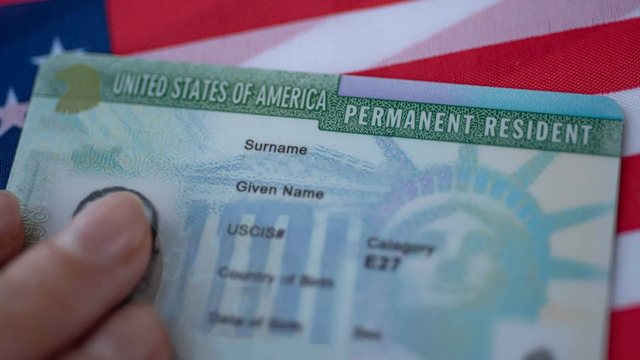 SHBA ndryshon rregullat për Green Card, aplikimet do të bëhen nga vendet e origjinës