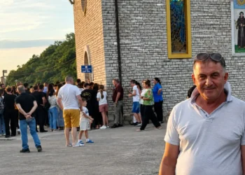 Flasin Fëmijët e Nikoll Radaçit: I kemi folur shumë herë, ai duhet të dënohet me..