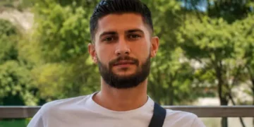 U hodh nga pallati orët e para të mëngjesit! Ky është i riu që u vetëvra në Shkodër (EMRI)