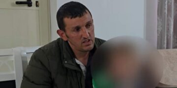 Babai dhe gjyshja e 13-vjeçarit që humbi jetën në Durrës rrëfejnë tragjedinë: Na morën dritën e syve, duhet drejtësi