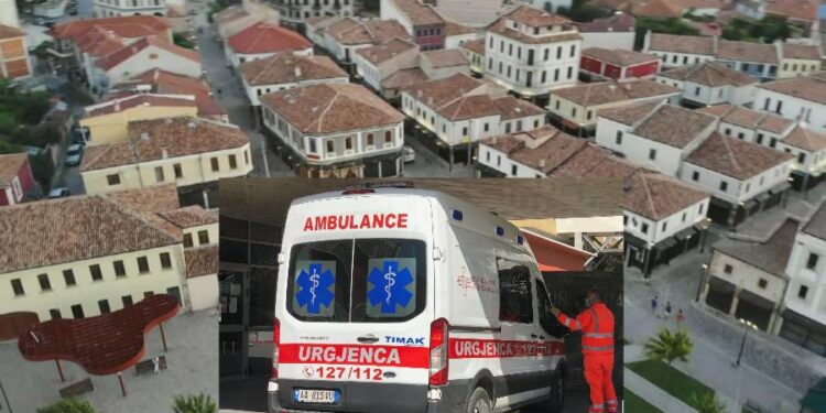 Gjendet e pajetë një grua në Korçë, çfarë dyshohet: Fqinjët nuk e shihnin prej..
