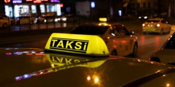 Gjendet i pajetë në automjet taksisti në Tiranë