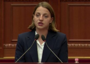 “Shpërndajeni Parlamentin, shkojmë në zgjedhje të parakohshme”, Neomalësorja reagon për mandatin