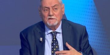 Mbylleni 1 orë dyqanin, s’u bë qameti se nuk shitët 2 birra. Shehi thirrje qytetarëve: Dilni për femijët tuaj..
