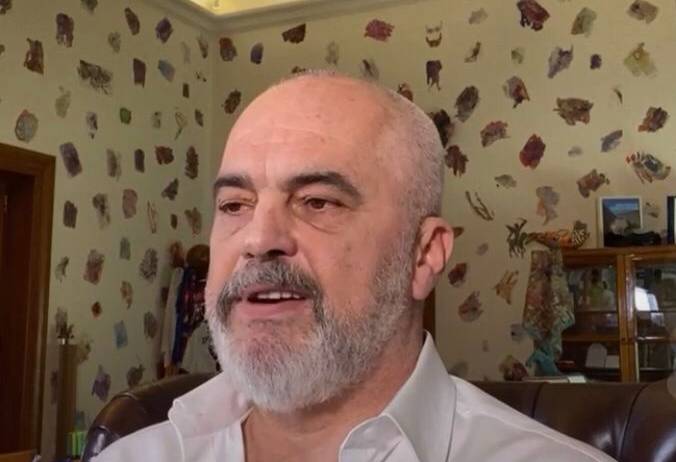 Rama sfidon protestuesit: “Edhe 500 mijë veta të dalin në shesh nuk mjaftojnë”