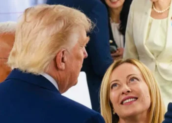 Trump “thumbon” sërish Melonin. Tensione mes liderëve në prag të samitit të NATO-s?