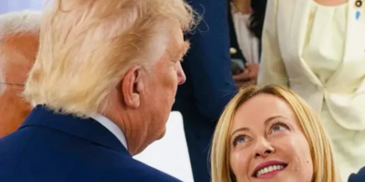 Trump “thumbon” sërish Melonin. Tensione mes liderëve në prag të samitit të NATO-s?