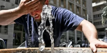 Temperatura deri në 42°C dhe net tropikale, Italia hyn në ditët më të nxehta të verës/ Ja zonat që do të goditen më fort