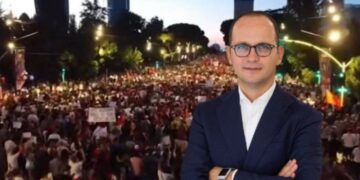Edi Rama po luan me zjarrin! Ditmir Bushati: Të tallesh me protestuesit është..