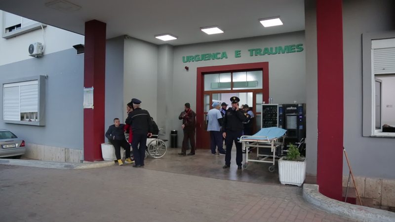 AKSIDENT I TMERRSHËM/ Kush janë nënë e bijë që humbën këmbët