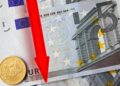 Euro prek një tjetër minimum të ri historik në tregun vendas