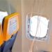 Panik në fluturimin e Ryanair, thyhet dritarja, plagoset pasagjeri (Video)