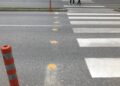 Makina përplas nënën me fëmijën 1 vjeç në karrocë tek vijat e bardha