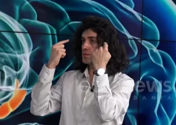 Pse nuk na zë gjumi? Ja gabimi. Mjeku Luçiano Bardhi zbulon arsyen befasue..