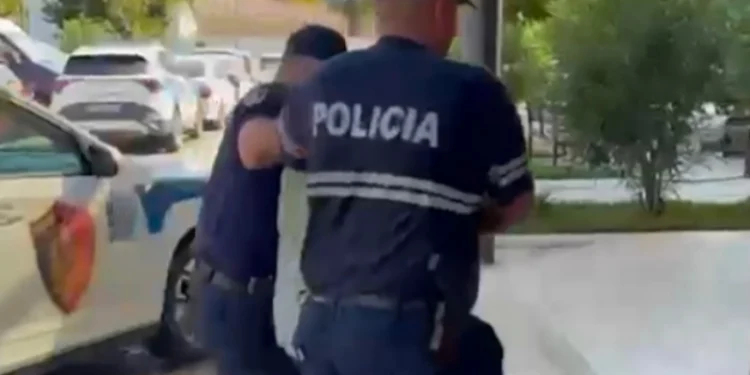 Kush është personi që plagosi rëndë administratorin e pallatit në Tiranë, sherri nisi për linjën e ujit të pijshëm