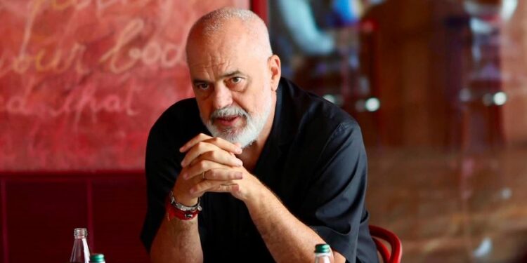 Rama zbulon çfarë u ka kërkuar socialistëve në takimin te “Vila e kuqe”