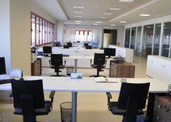 210 Vende Pune në Administratë! Hapen sot Aplikimet, afati deri më 1 Tetor..