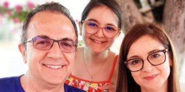 Lajm i trishtë në familjen e Ardit Gjebreas/ Ndahet nga jeta njeriu i shtrenjtë