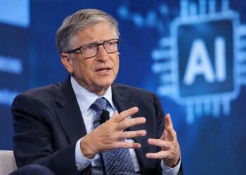 Bill Gates ngre alarmin dhe paralajmëron rreziqet e mundshme nga IA: Një miliard vd.ekje..