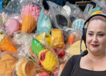 Rreziku në duart e fëmijëve, toksikologia: Kujdes nga lodrat “Squishy”, ja cilat janë kancerogjene!