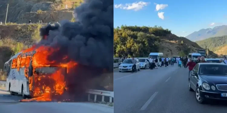 Shpërthen në flakë autobusi me turistë në hyrje të tunelit të Elbasanit, bllokohet rruga