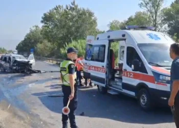 Aksident tragjik në Vorë, humb jetën gazetari i njohur