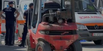 Ngjarje e rëndë: E zënë poshtë materialet e ndërtimit, humb jetën pronari i objektit. Ishte duke..