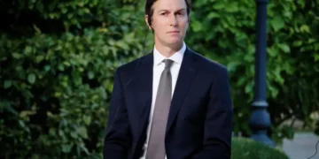 Kushner flet për Zvërnecin: Tokën e blemë, nuk na u dha nga qeveria. Shqiptarët janë..